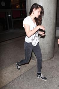 Kristen Stewart – Los Angeles airport arrival 10/4/13  
