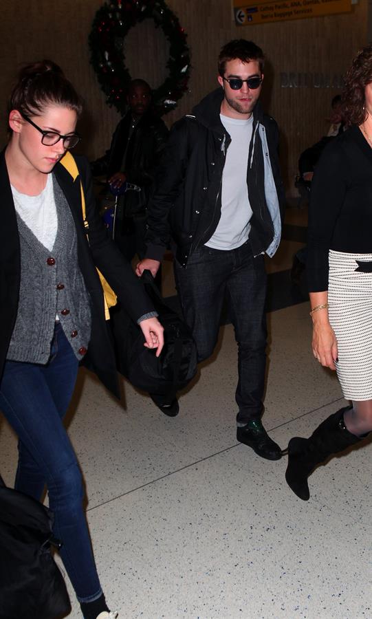 Kristen Stewart at JFK Airport in New York City 11/23/12 