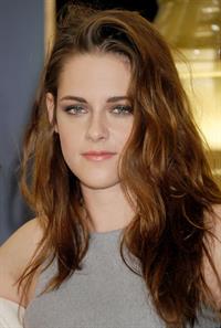 Kristen Stewart at Hollywood Foreign Press Association's Cecil B. Demille Award presentation in Beverly Hills 11/1/12