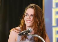 Kristen Stewart at Hollywood Foreign Press Association's Cecil B. Demille Award presentation in Beverly Hills 11/1/12