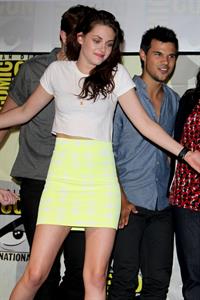 Kristen Stewart -  The Twilight Saga: Breaking Dawn - Part 2  Comic-Con Press Conference in San Diego (12 Jul 2012)