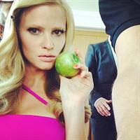 Lara Stone Pictures Lara Stone