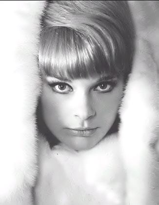 Elke Sommer