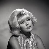 Elke Sommer