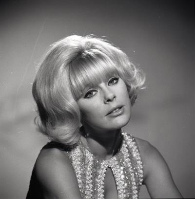 Elke Sommer
