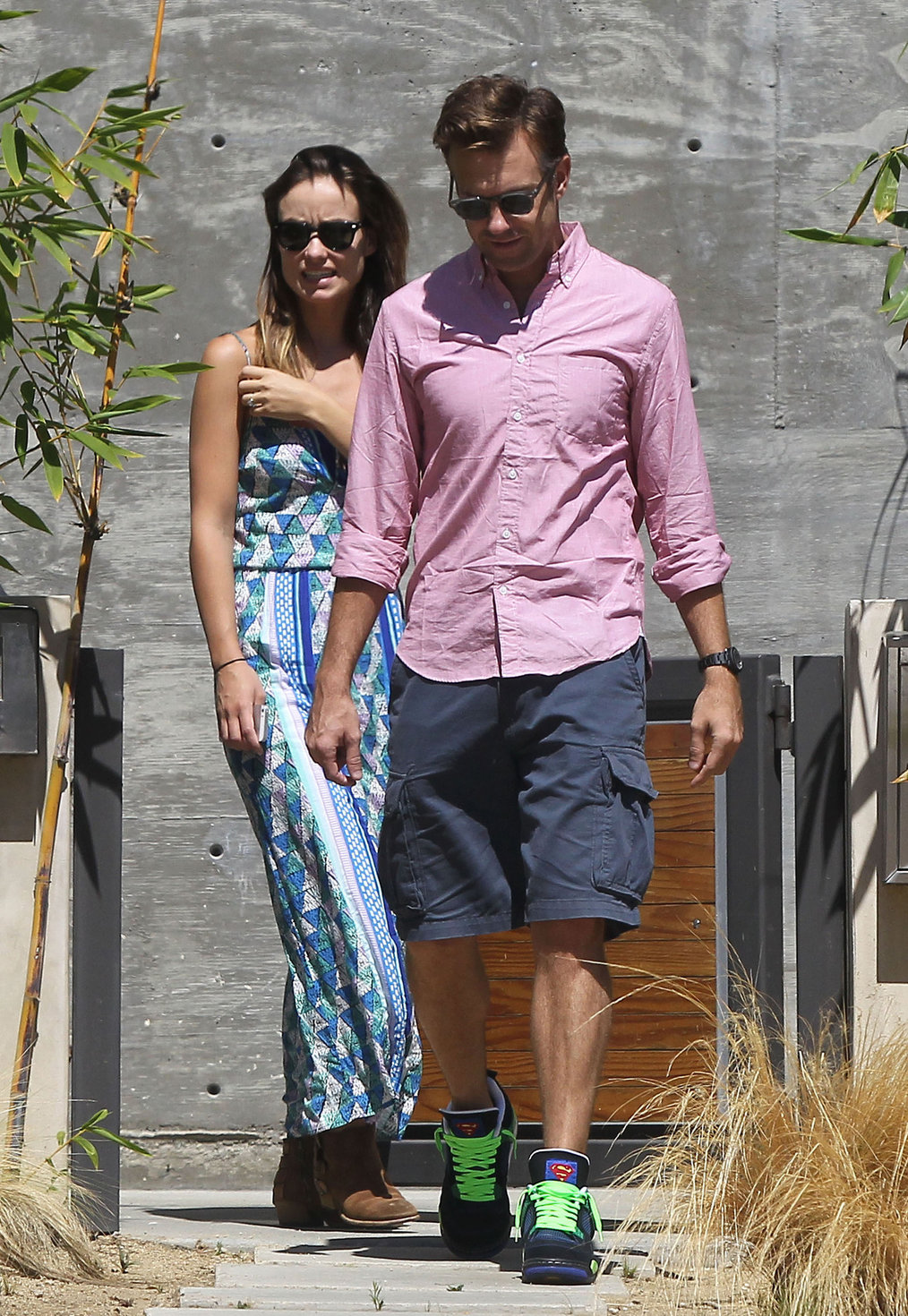 Olivia Wilde house hunting in LA 9/13/13