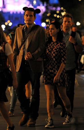 Katy Perry – candids at Disneyland in Anahiem 10/7/13  