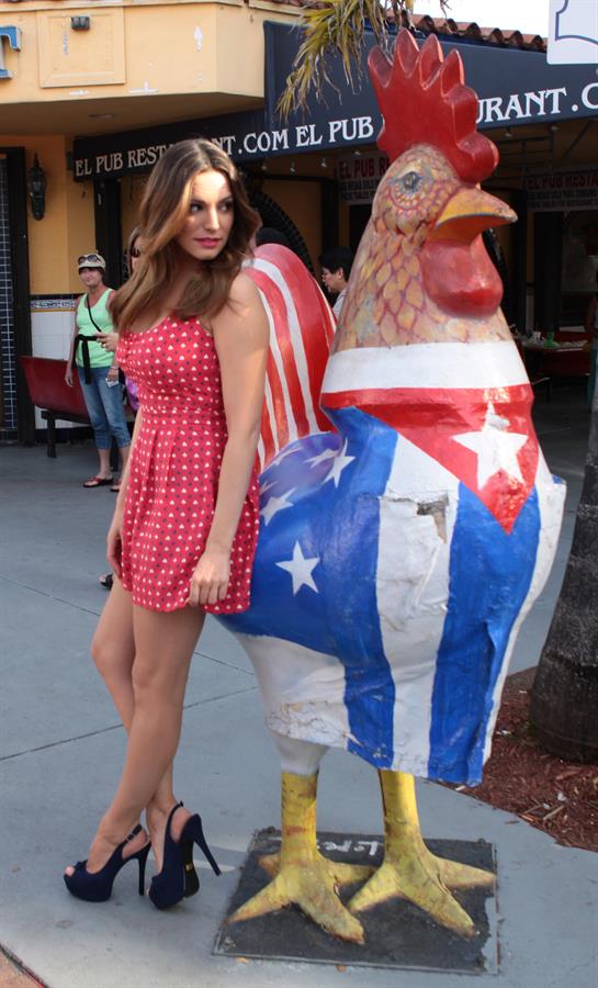 Kelly Brook - New Look Photoshoot In Miami February 4, 2013 