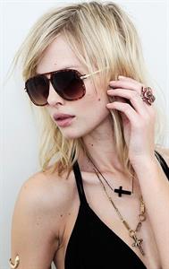 Sydney Roper in a bikini