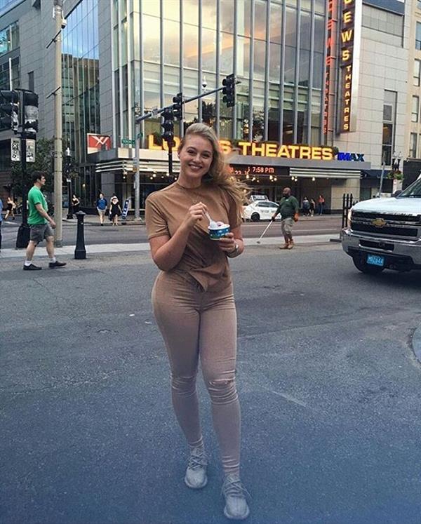 Iskra Lawrence