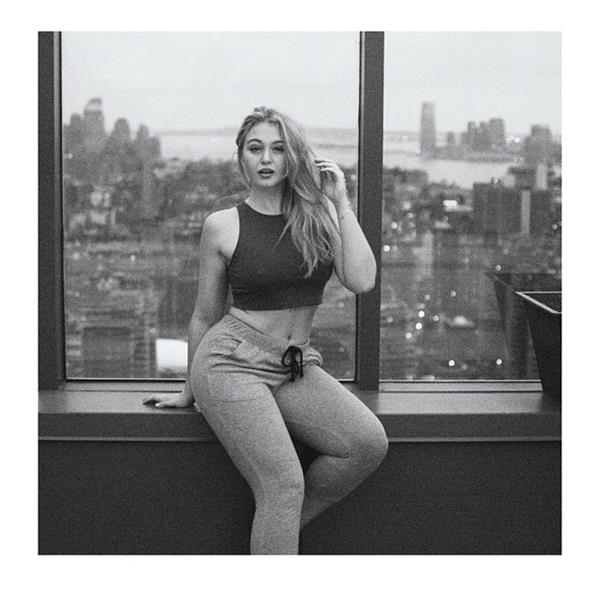 Iskra Lawrence