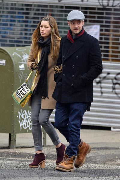 Jessica Biel taking a stroll with her fairly unknown boyfriend in New York City (01.03.2013) 