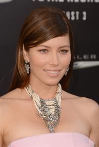 Jessica Biel  Total Recall  Los Angeles Premiere - August 1 2012 