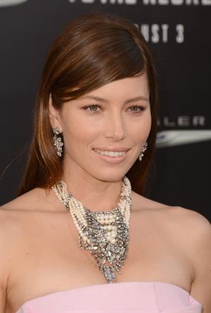 Jessica Biel  Total Recall  Los Angeles Premiere - August 1 2012 