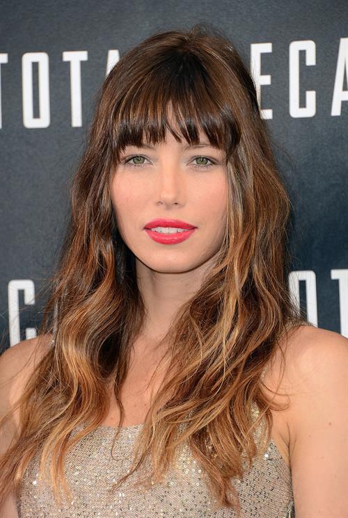 Jessica Biel poses at the Total Recall - Los Angeles Photo Call on July 28, 2012 in Beverly Hills, California