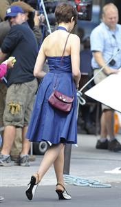 Anne Hathaway set of One Day in Paris August 31, 2013