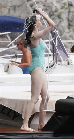 Anne Hathaway on vacation in Italy July 22, 2011 