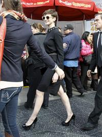 Anne Hathaway attends the Hugh Jackman Hollywood Walk Of Fame Ceremony in Hollywood December 13-2012 