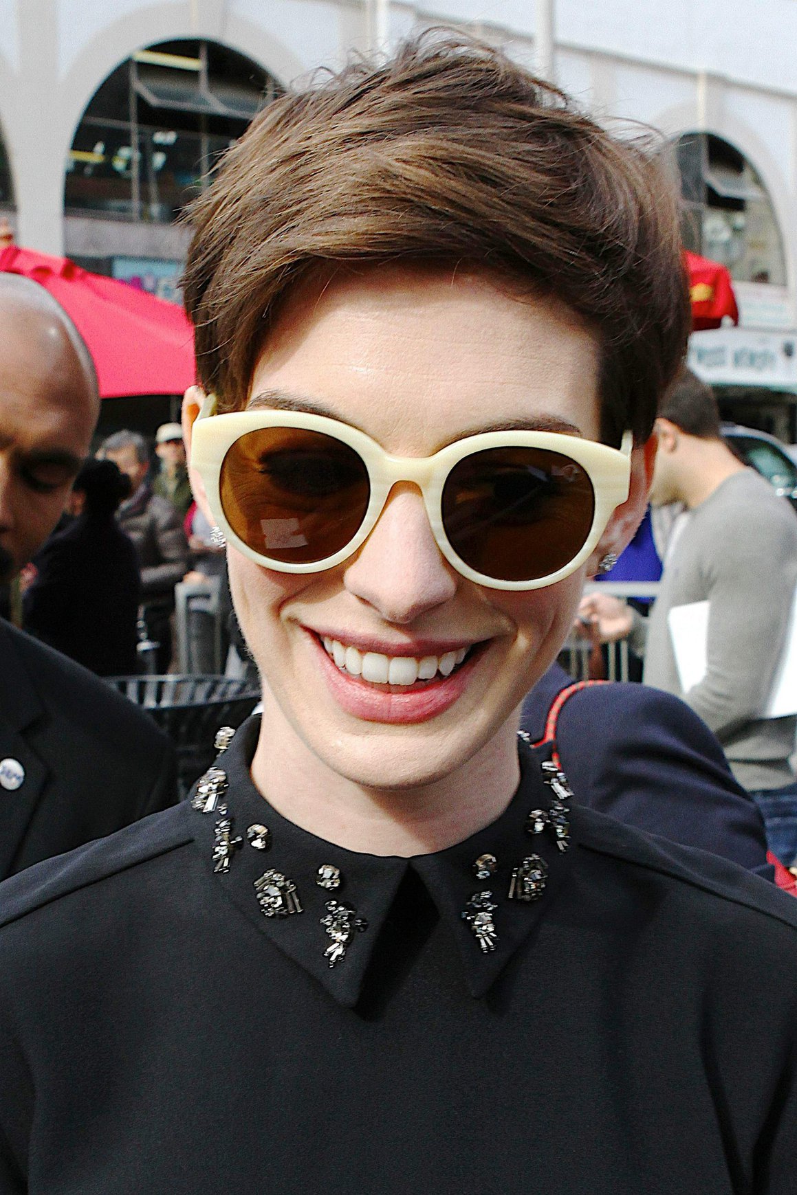 Anne Hathaway attends the Hugh Jackman Hollywood Walk Of Fame Ceremony in Hollywood December 13-2012 
