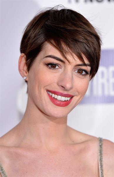 Anne Hathaway attends the Critics' Choice Movie Awards 2013 with Skinnygirl Cocktails at Barkar Hangar