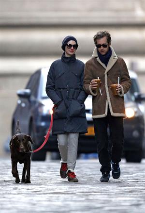 Anne Hathaway - out for a walk in NYC 1/8/13  