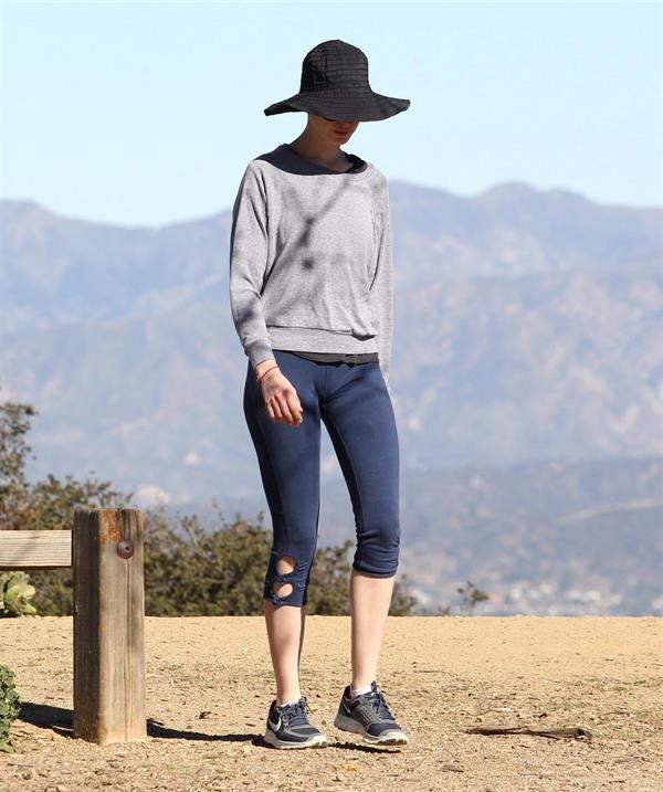 Anne Hathaway out and about in the Hollywood Hills 1/19/13 