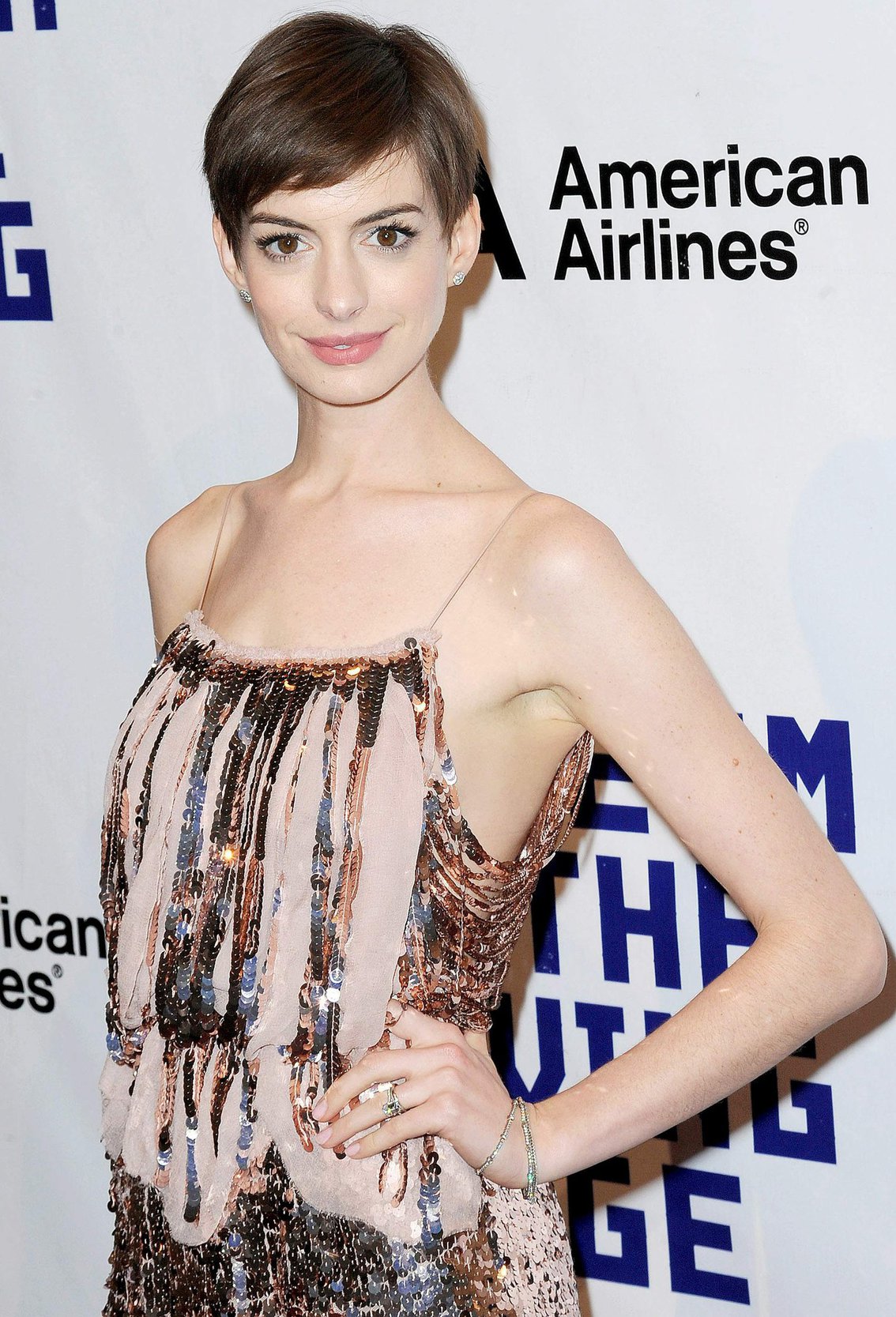 Anne Hathaway Attended the Museum of the Moving Image 27th Annual Black Tie Salute in New York Dec 11, 2012