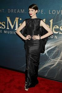 Anne Hathaway Les Miserables NY Premiere December 10-2012 