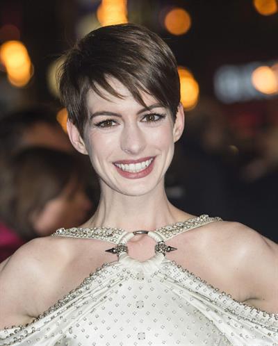 Anne Hathaway  'Les Miserables' World Premiere at the Odeon Leicester Square in London - December 5, 2012 