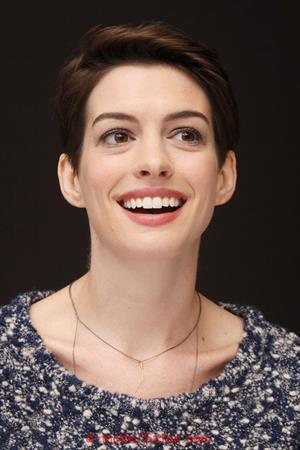 Anne Hathaway Photocall of the musical Les Miserables at the Mandarin Hotel in New York, NY, December 2, 2012