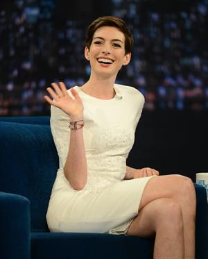 Anne Hathaway Late Night With Jimmy Fallon in New York December 11, 2012 