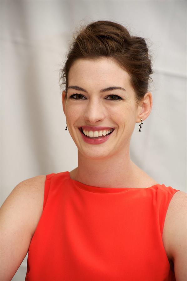 Anne Hathaway One Day press conference in New York City 9/8/2011