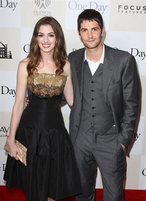Anne Hathaway One Day Premiere in New York 8/8/2011 
