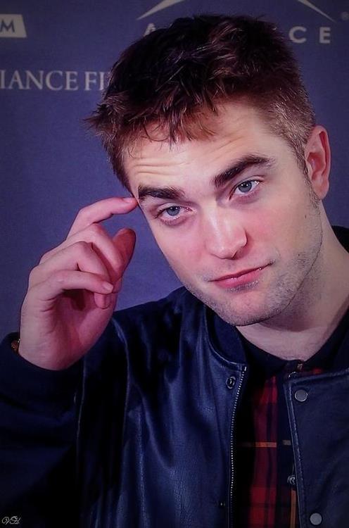 Robert Pattinson
