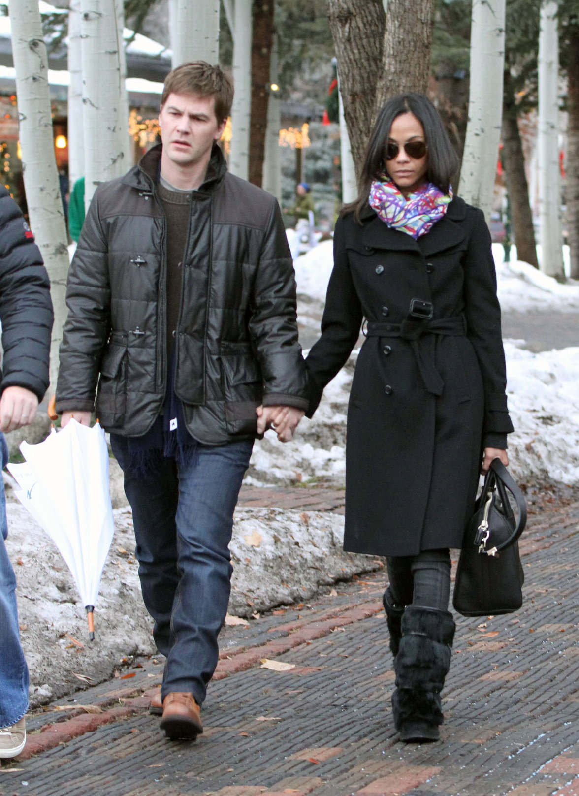 Zoe Saldana - Enjoyed a stroll with her boyfriend Keith Britton in Aspen, Colorado Dec 21, 2010 