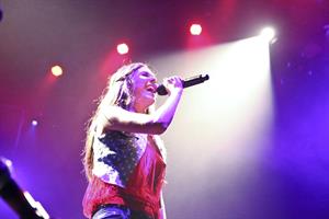 Victoria Justice video 2012 South Shore Music Circus 8/15/12 