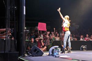 Victoria Justice video 2012 South Shore Music Circus 8/15/12 