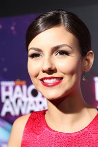 Victoria Justice video TeenNick HALO awards in Hollywood 11/17/12 
