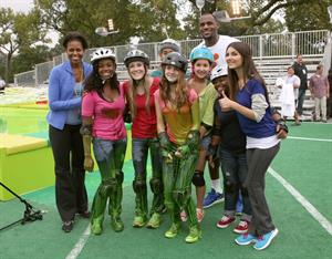 Victoria Justice Worldwide Day of Play event in Washington DC 9/24/11 