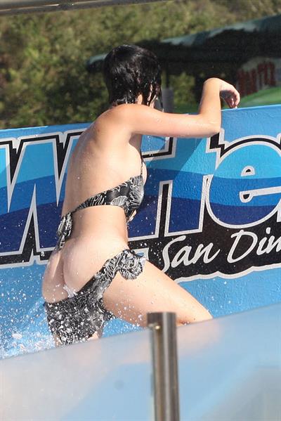 Katy Perry talks with a group of her friends after spending the afternoon at Raging Waters in San Dimas, California on August 12, 2012