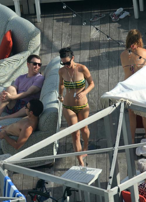 Katy Perry - In a bikini at a hotel pool in Miami July 27, 2012