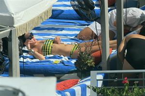 Katy Perry - In a bikini at a hotel pool in Miami July 27, 2012