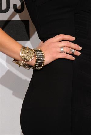 Jessica Alba at the American Music Awards at Nokia Theatre Los Angeles on November 21, 2010