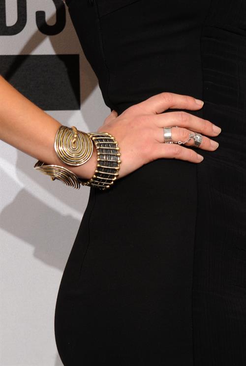 Jessica Alba at the American Music Awards at Nokia Theatre Los Angeles on November 21, 2010