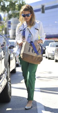 Jessica Alba - Out for a stroll in Los Angeles , March 30, 2013