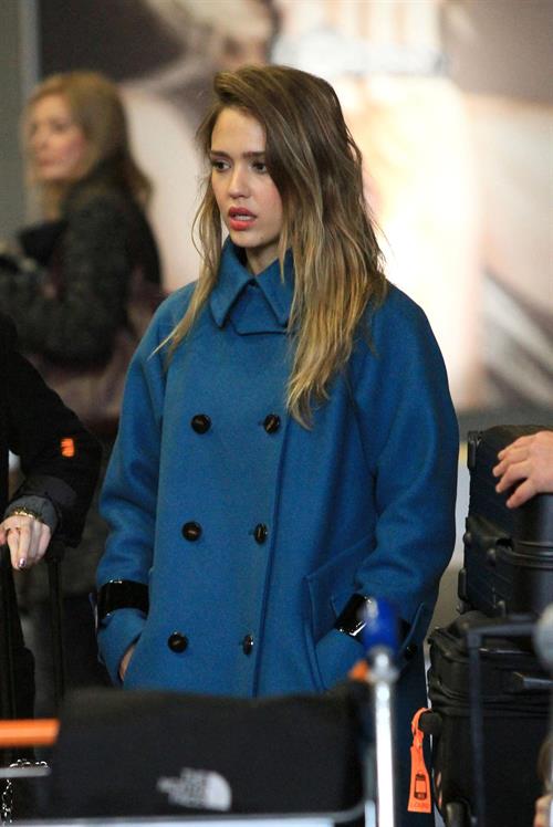 Jessica Alba arrives at Charles de Gaulle Airport in Paris 3/1/13 