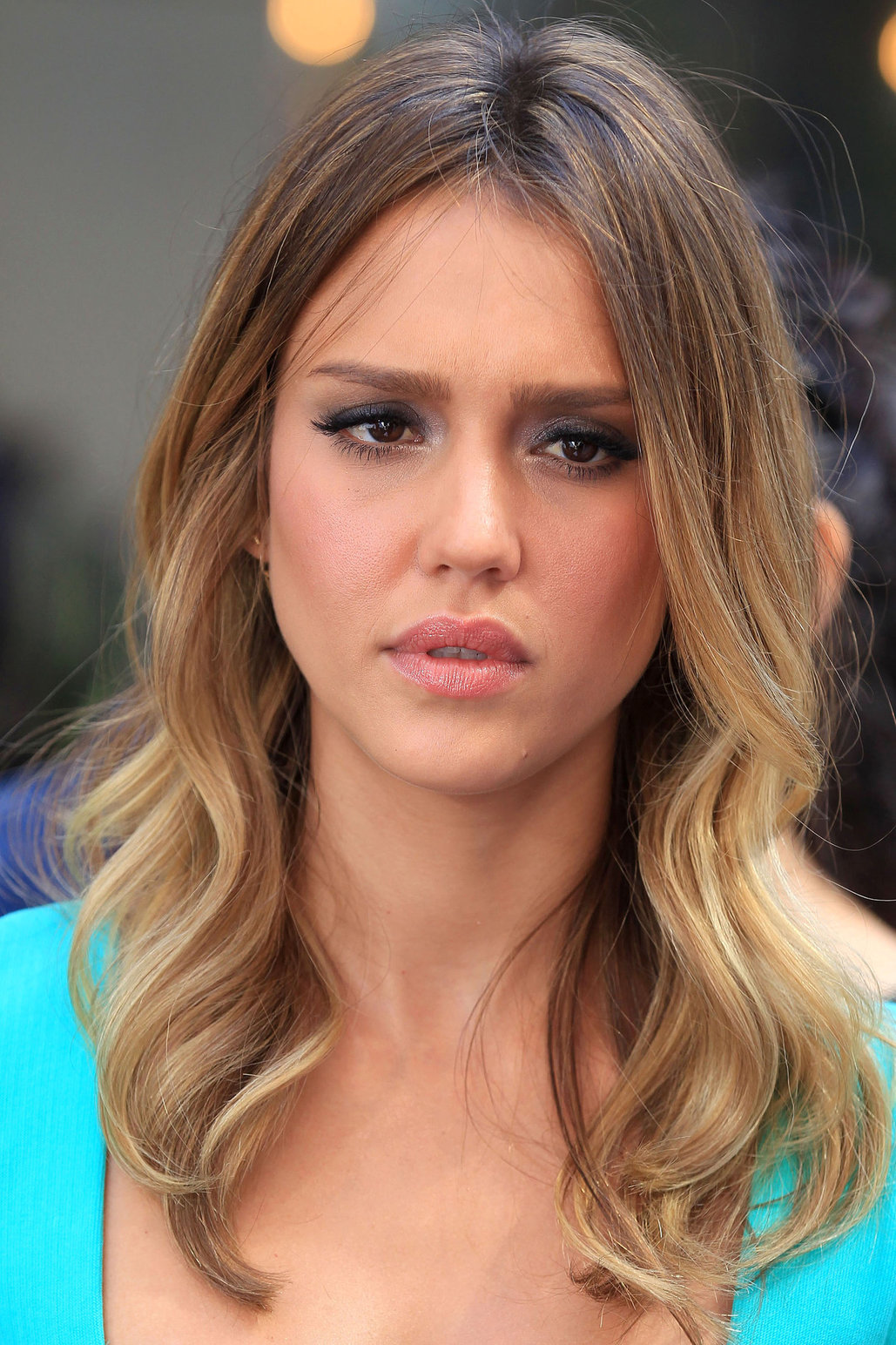 Jessica Alba -  On the set of Extra in New York September 12, 2012 