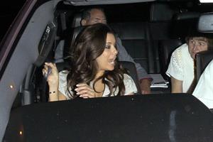 Eva Longoria Leaving Beso Restaurant after having dinner in Los Angeles (May 22, 2013) 