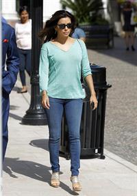 Eva Longoria Goes shoe shopping in Beverly Hills (May 23, 2013) 