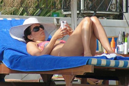 Eva Longoria Wearing a bikini on holiday in Marbella 04.08.13 